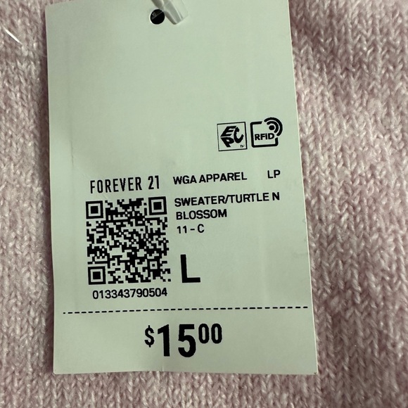 NWT Forever 21 Crop Sweater. Retail $15.00 - Picture 5 of 8